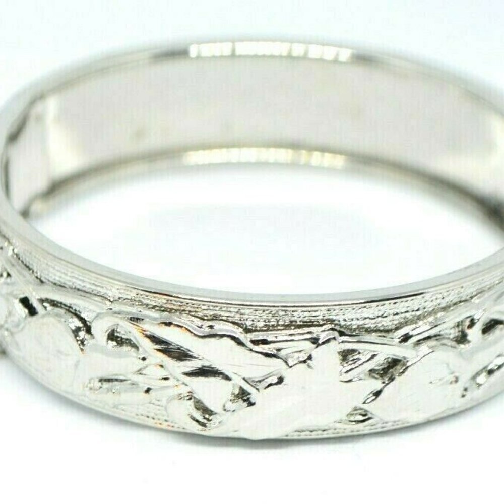 Silver Tone Floral Calla Lily Embossed Bangle